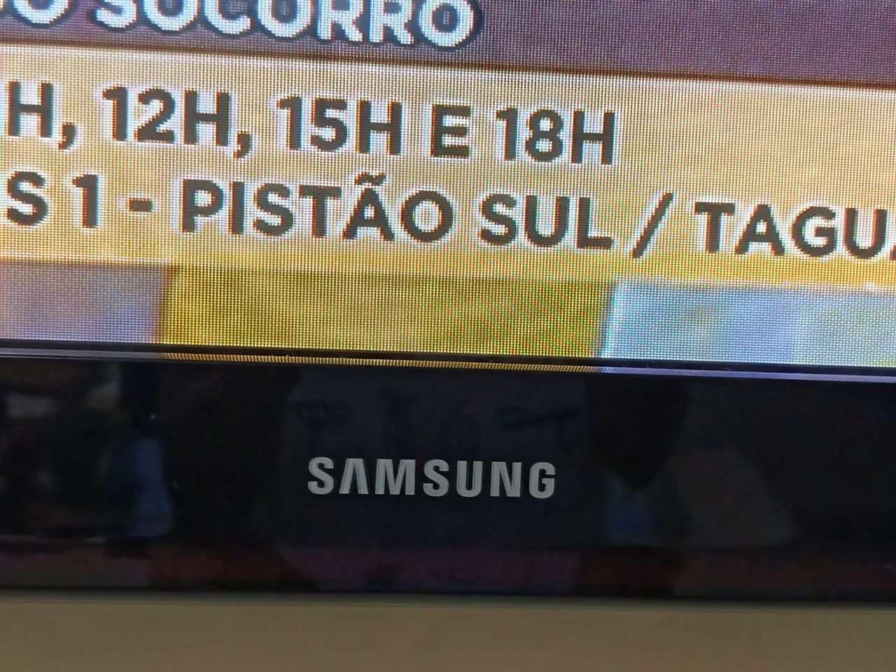 TV 66 POLEGADA, FONCINADO PERFEITA MENTEM! MOTIVO DA VENDA MUDANDO  DE ESTADO! - Foto 5