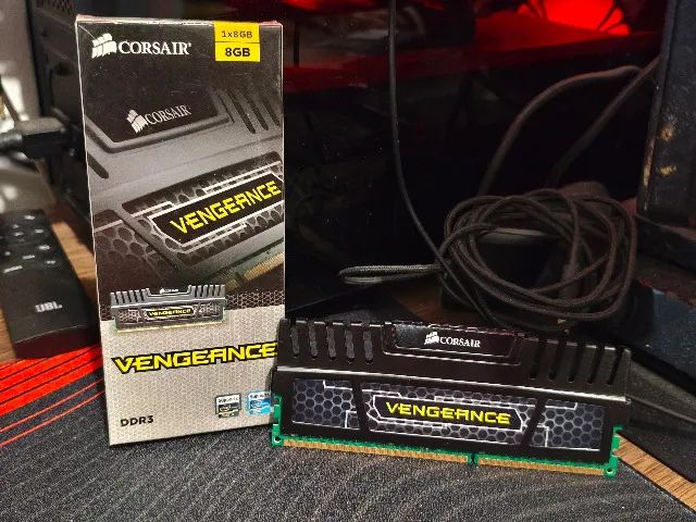 Memória Ram Corsair Vengeance 8GB DDR3 1600MHz
