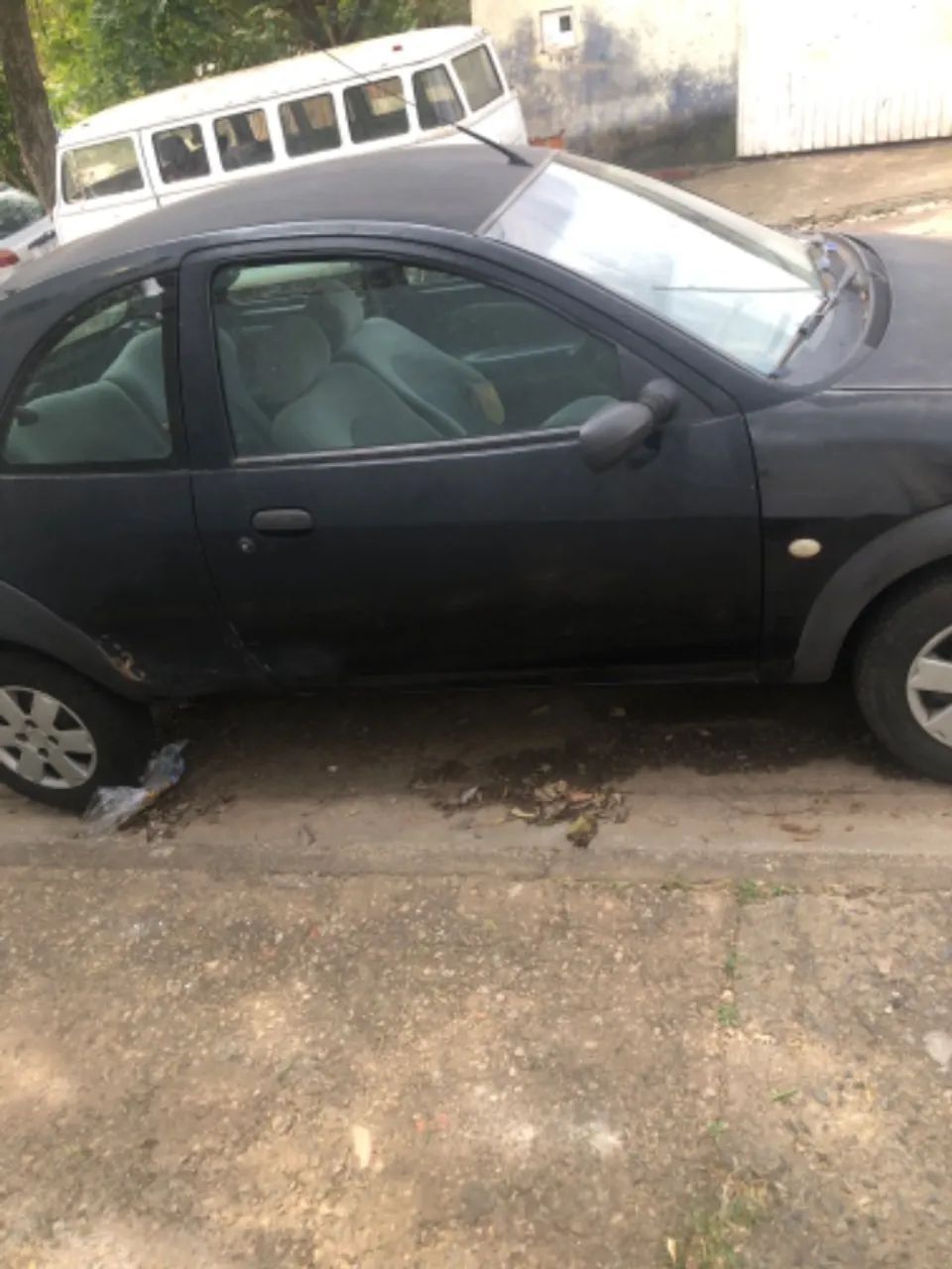 Ford Ka Ka GL 1.0i Zetec Rocam 2001