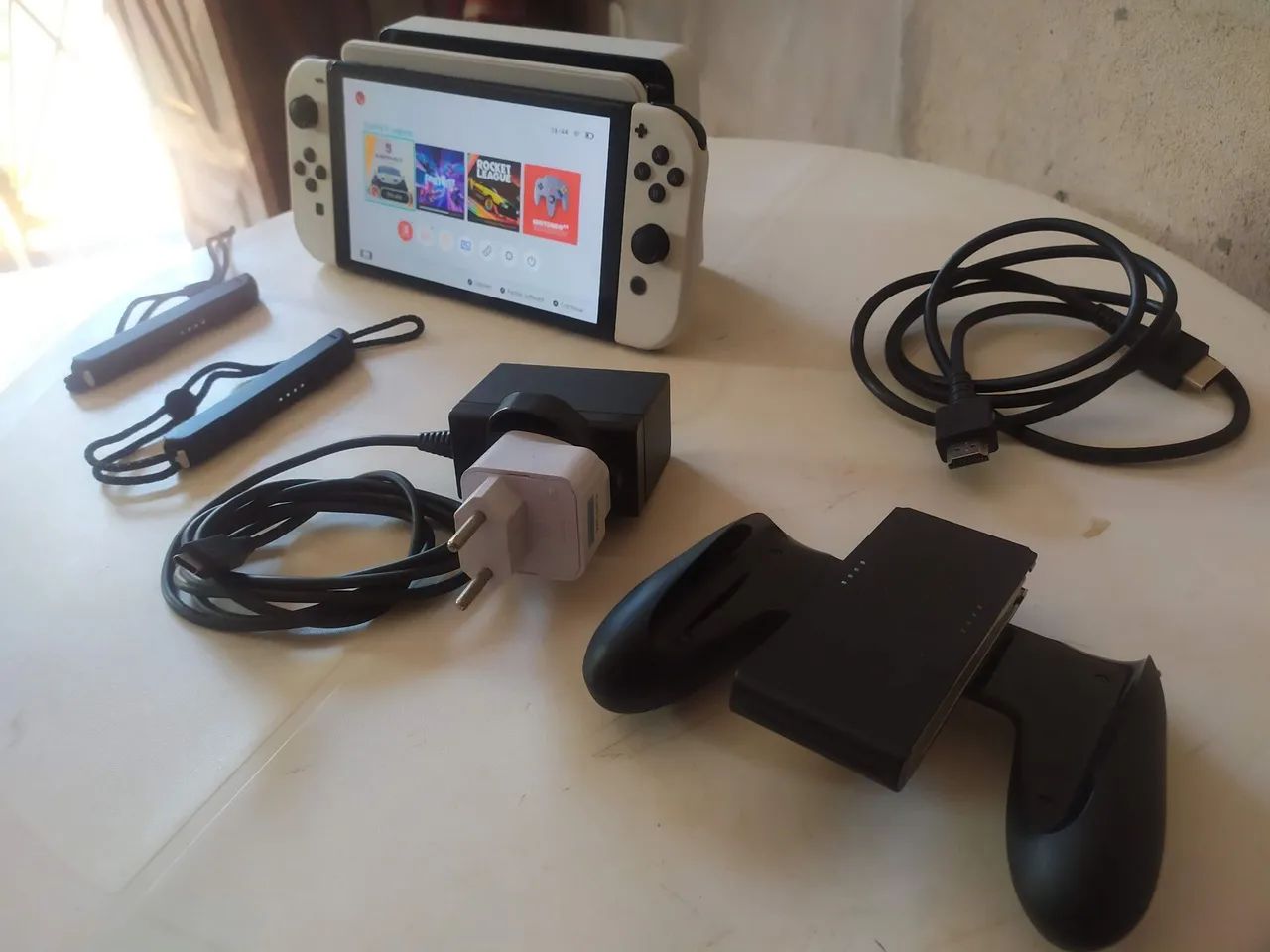 NINTENDO SWITCH OLED ( DESBLOQUEADO)  - Foto 3