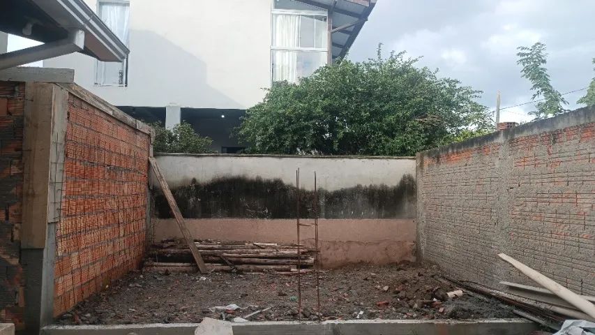  TERRENO COM ACESSO PRIVATIVO À VENDA - INGLESES | FLORIANÓPOLIS/SC