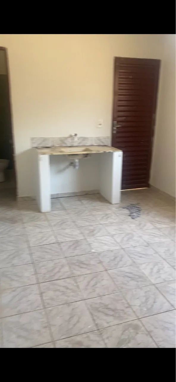 Alugo casa Saraiva 1200,00 com garagem  - Foto 3