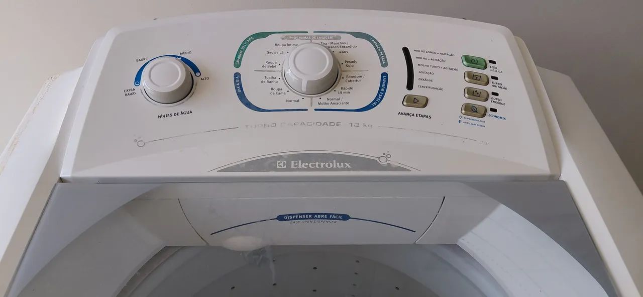 Desapego: Maquina de Lavar Eletrolux 12kg