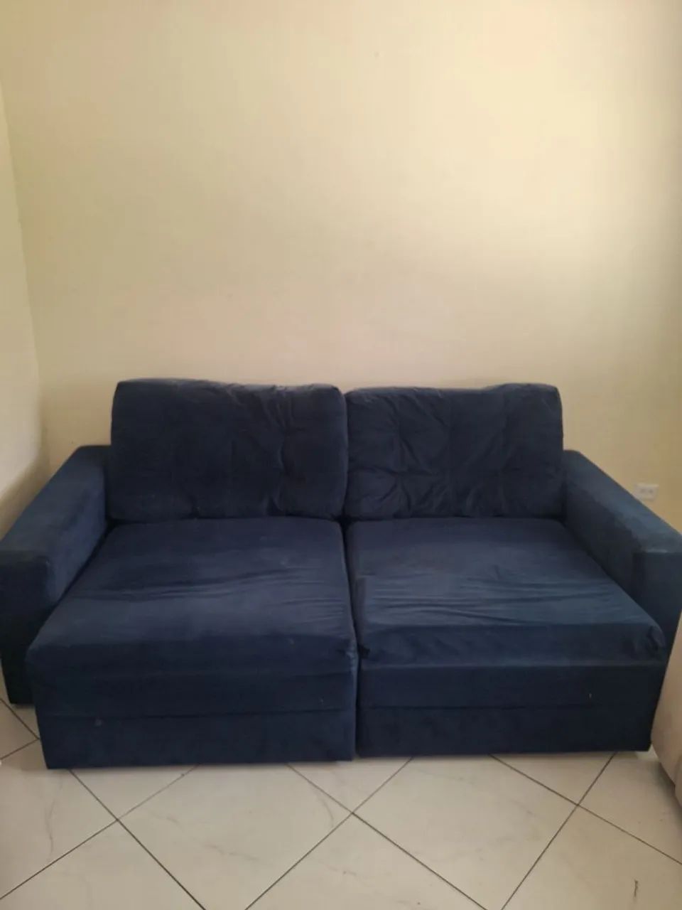 Sofá-cama retrátil 