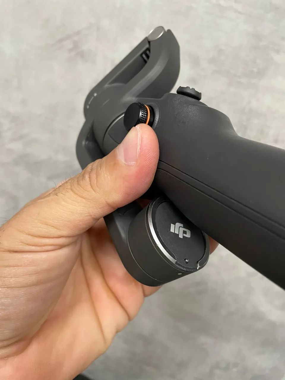 Estabilizador DJI mobile 6  - Foto 4