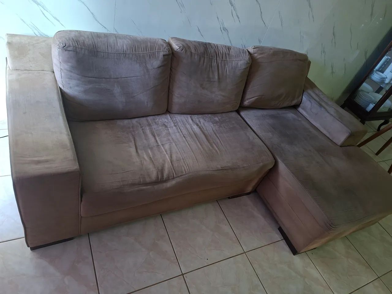 Vendo jogo de sofá para reforma/restauração  2,20 metros - Foto 2