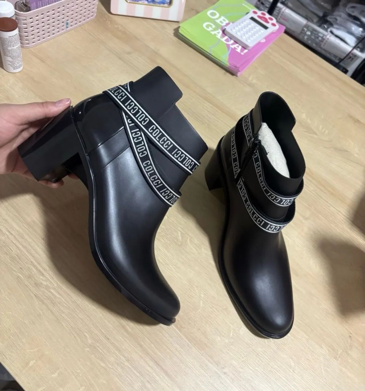 Bota Colcci 37