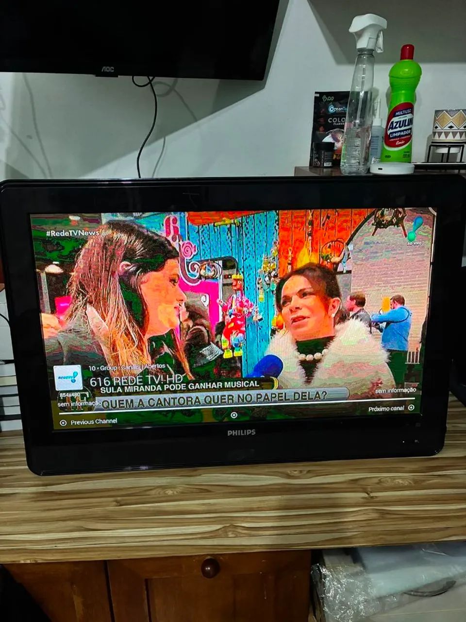 Televisão 32 Polegadas Com Detalhes na tela