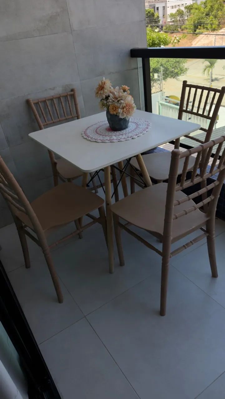 Conjunto mesa com 4 cadeira  - Foto 3
