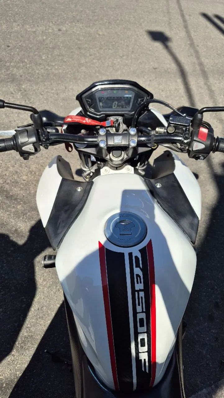 CB500F  - Foto 3