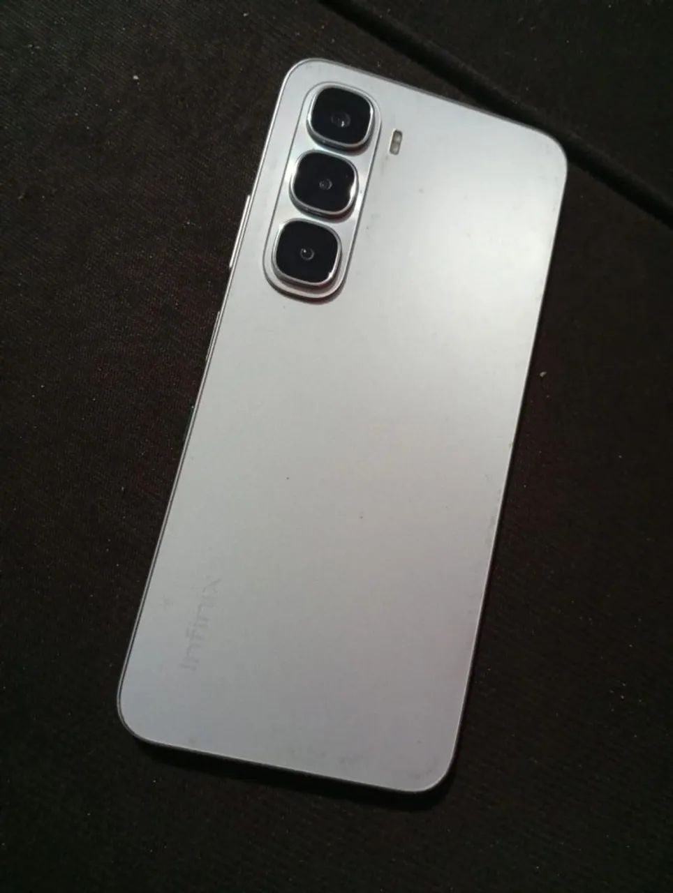 Celular Infinix Hot 60I - Foto 2