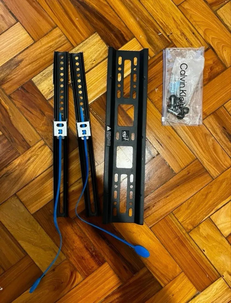 Suporte fixo de parede para TVs de 32 a 77 polegadas. - Foto 2