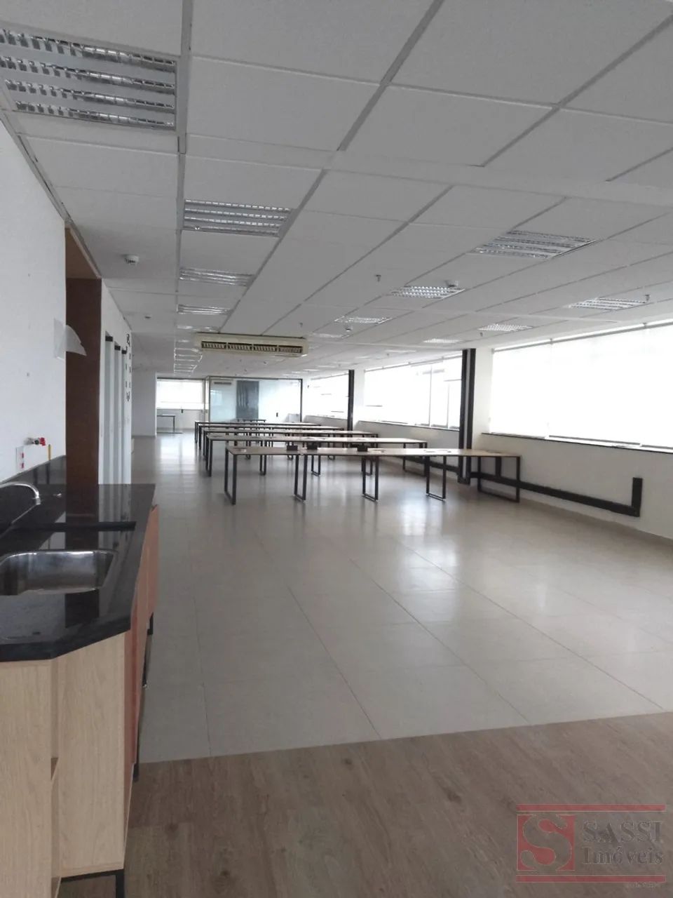 Sala Comercial para alugar 34m² em CENTRO
