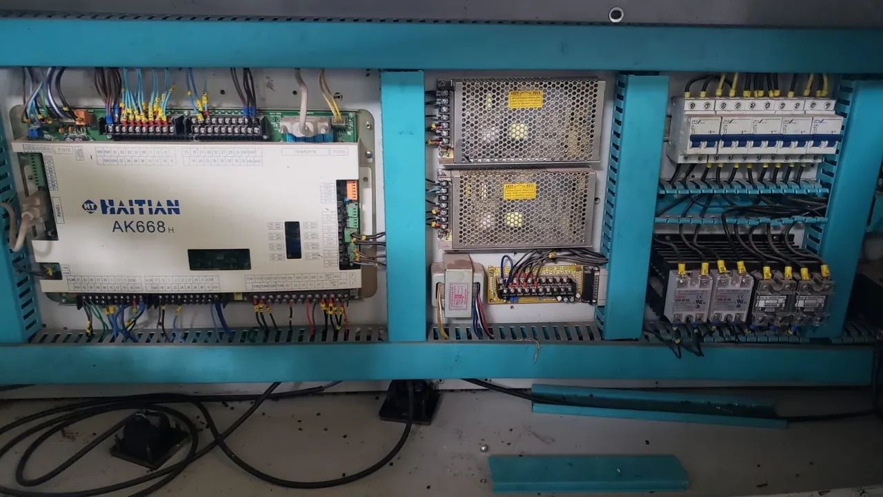 Injetora Haitian HTF 250 toneladas  - Foto 2