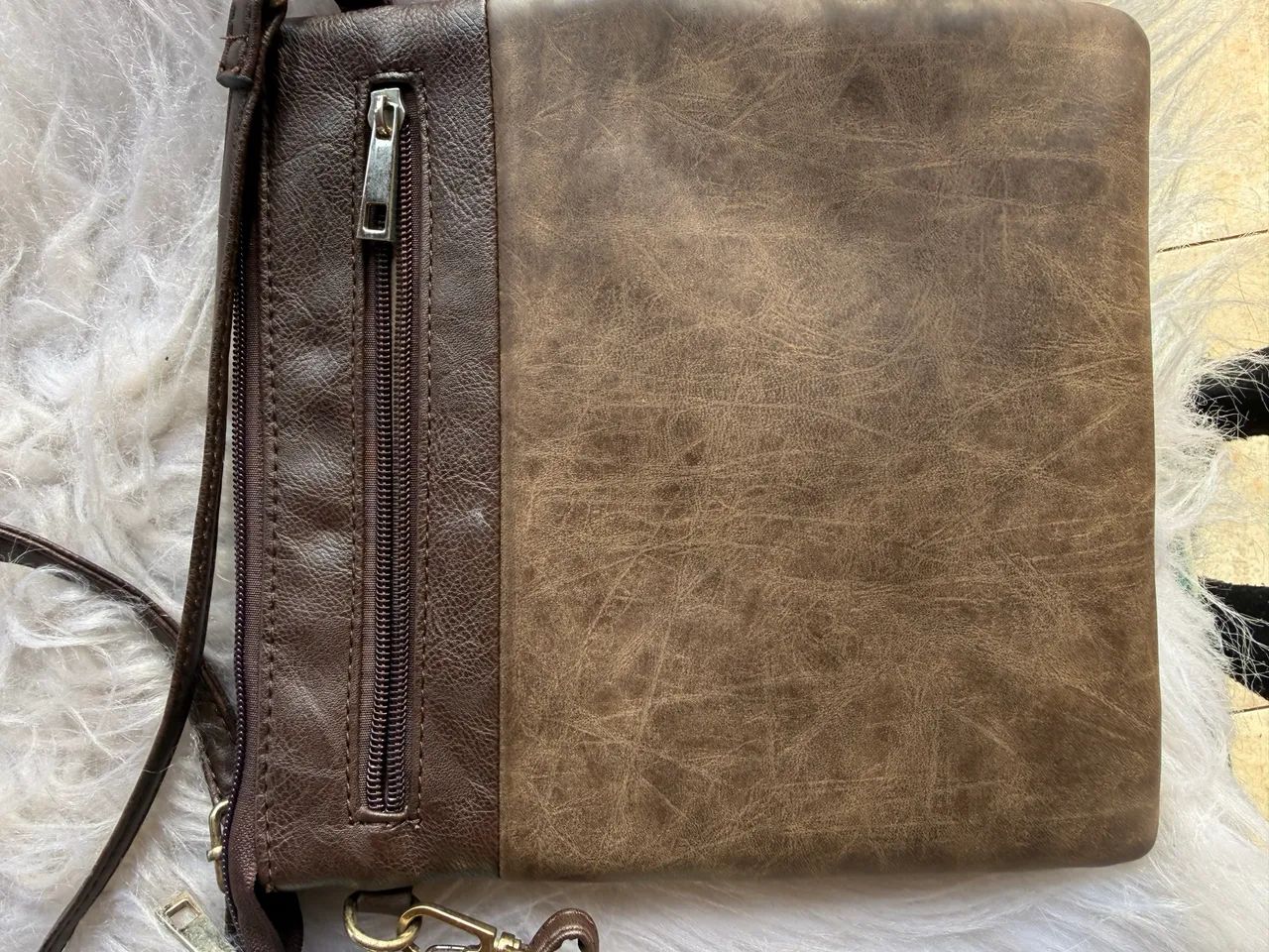 Bolsa  marrom transversal T. Estilo | prática e elegante - Foto 3