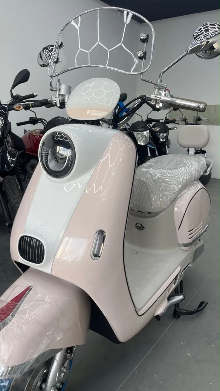 SCOOTER ELÉTRICA PARIS