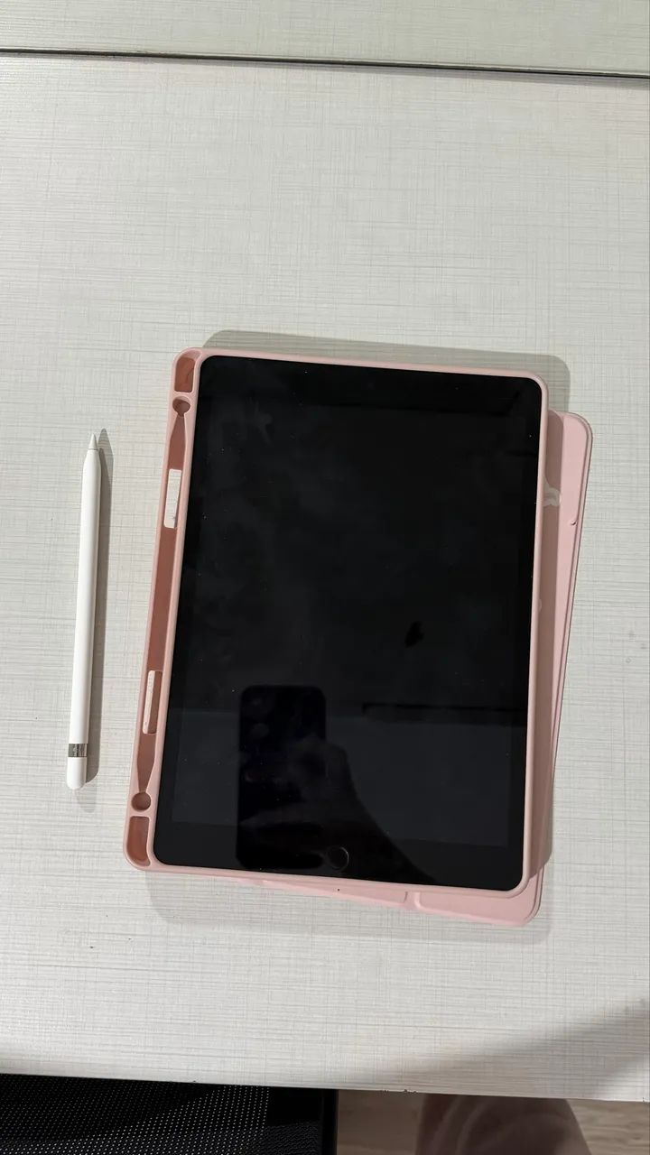 IPad 9 gera ção 256gb acompanha Apple Pencil, carregador e capinha - Foto 4