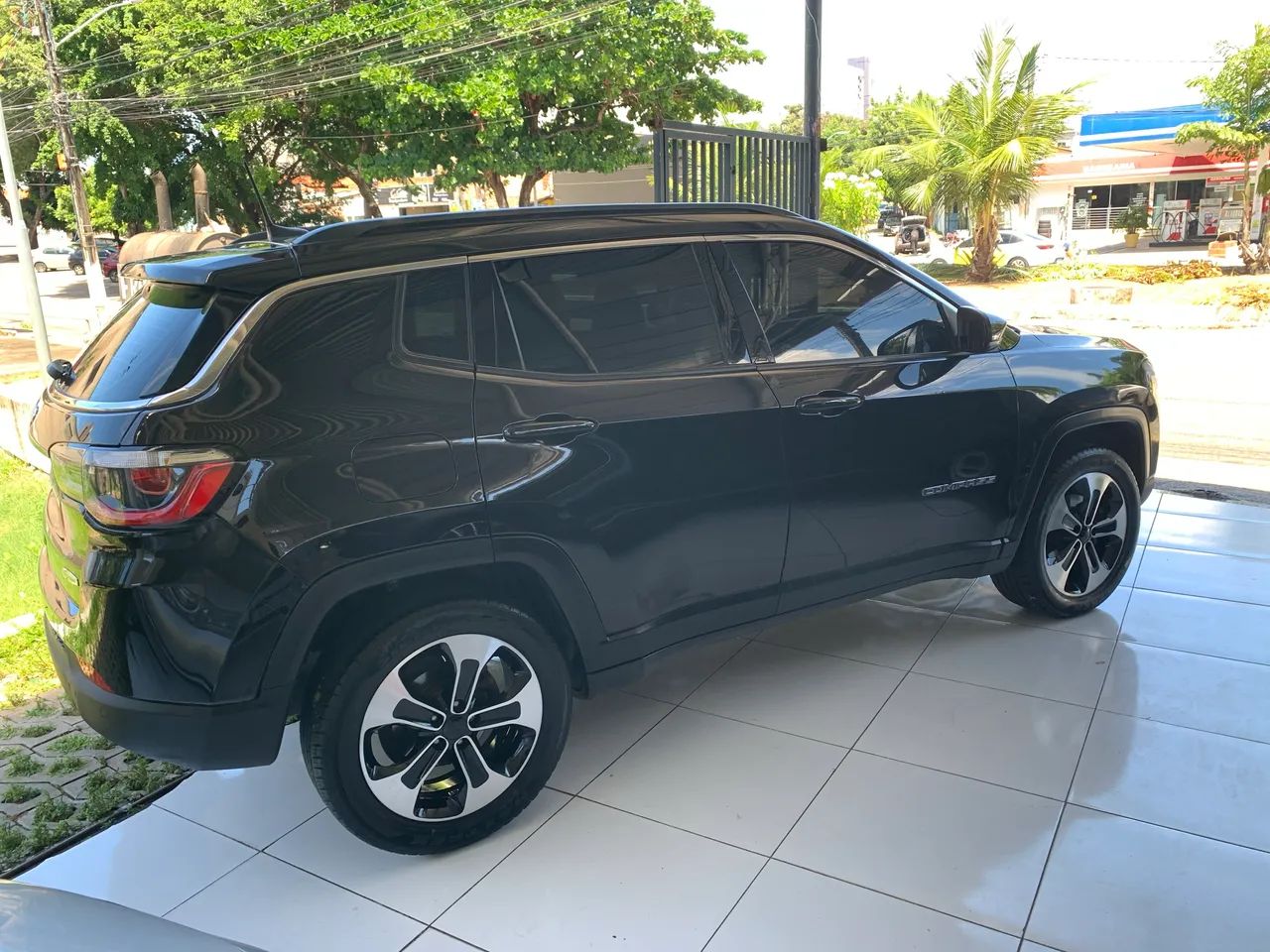 Jeep Compass COMPASS LONGITUDE 2.0 4x4 Dies. 16V Aut. 2018