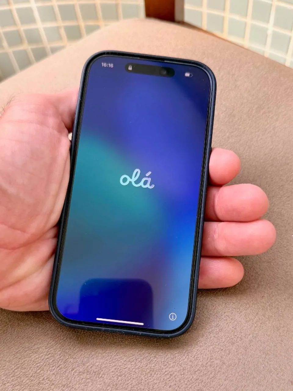 Iphone 16 Pro - Praticamente novo!