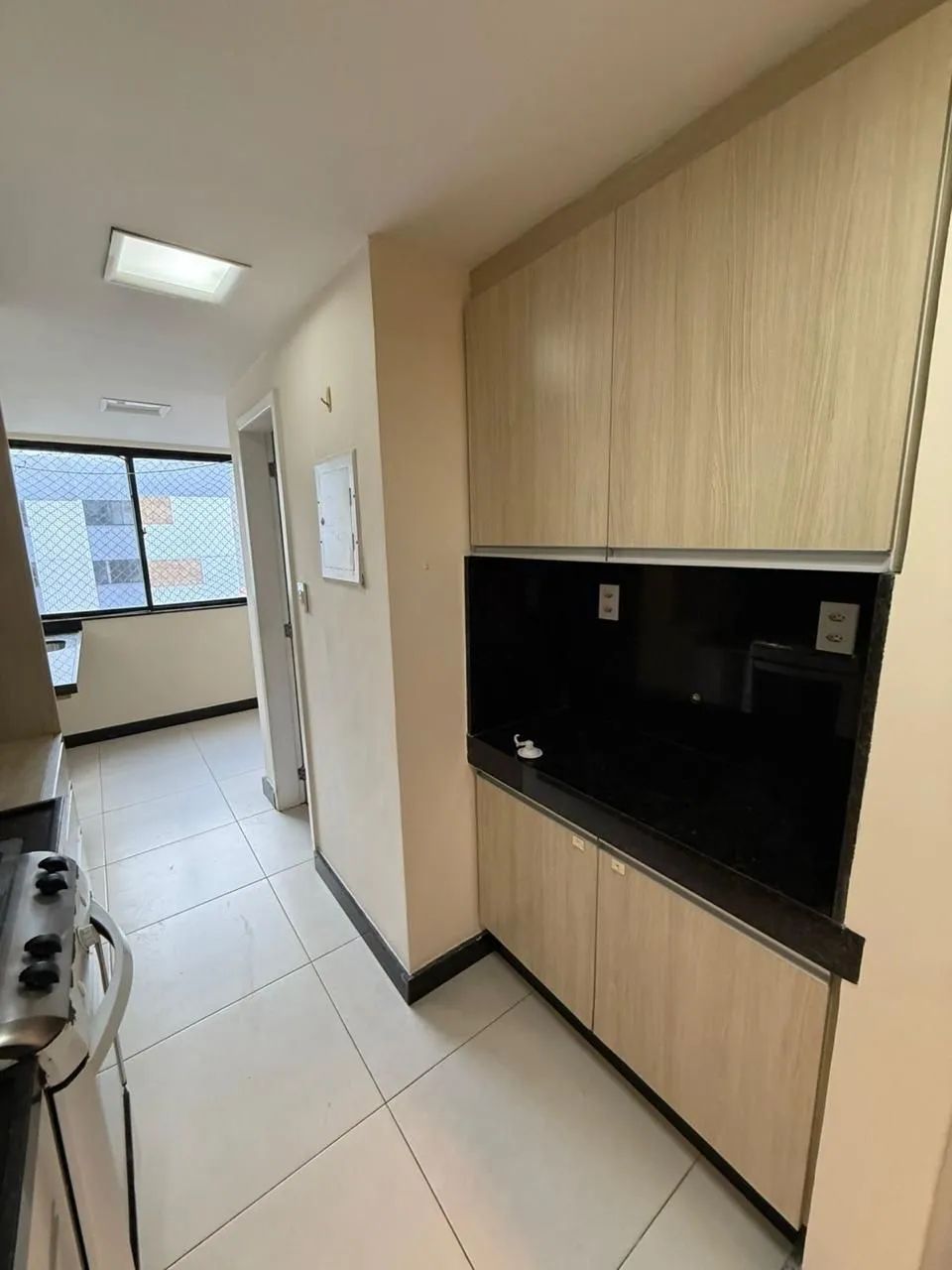 ALUGO APARTAMENTO SEMI MOBILIADO - EDIFICIO PONTA NEGRA RENASCENÇA - Foto 5