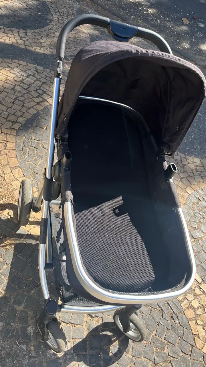 Carrinho de bebê com bebê conforto  - Foto 5