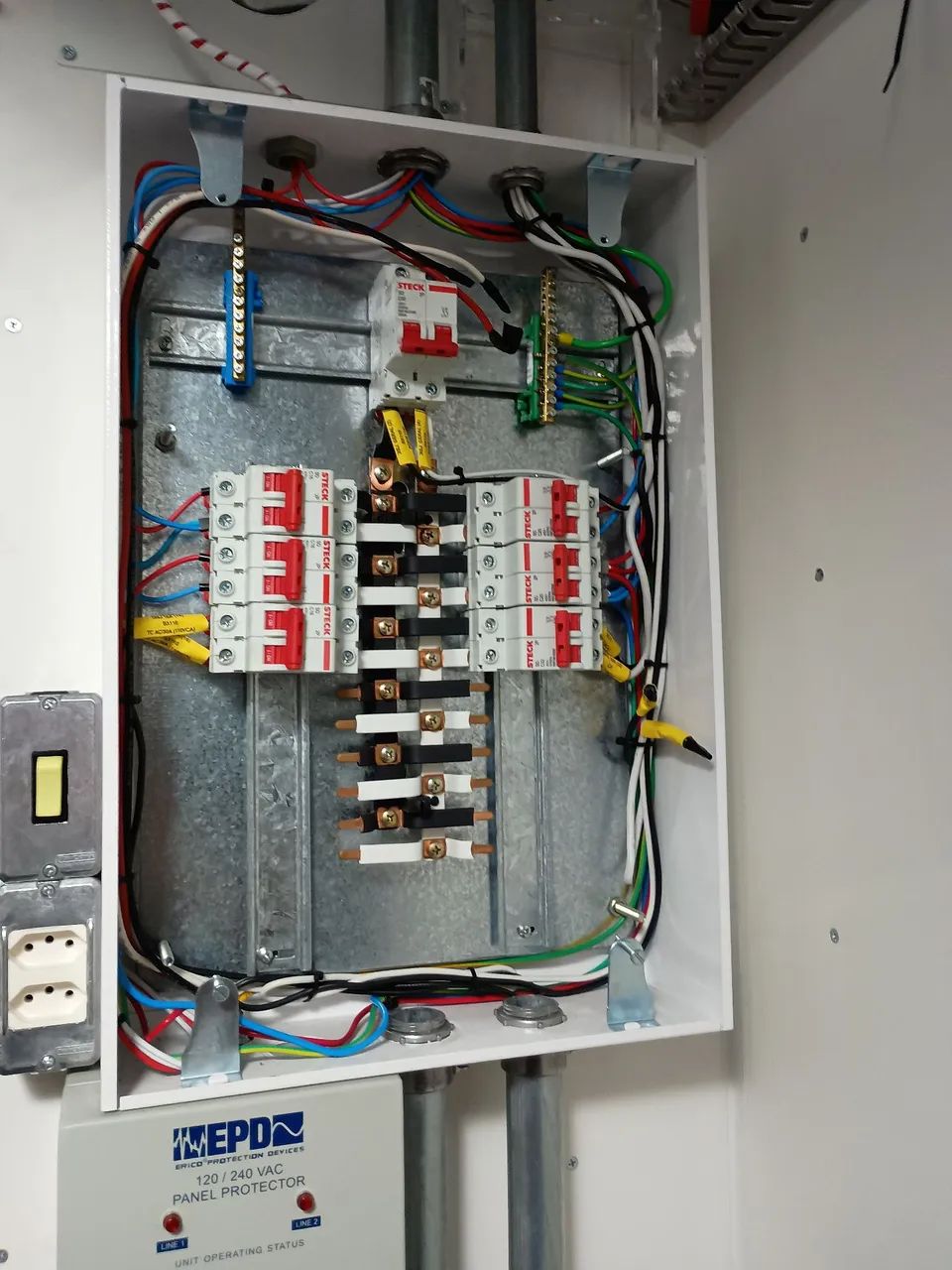 Serviços de elétrica - Instalação e manutenção. Eletricista. - Foto 4