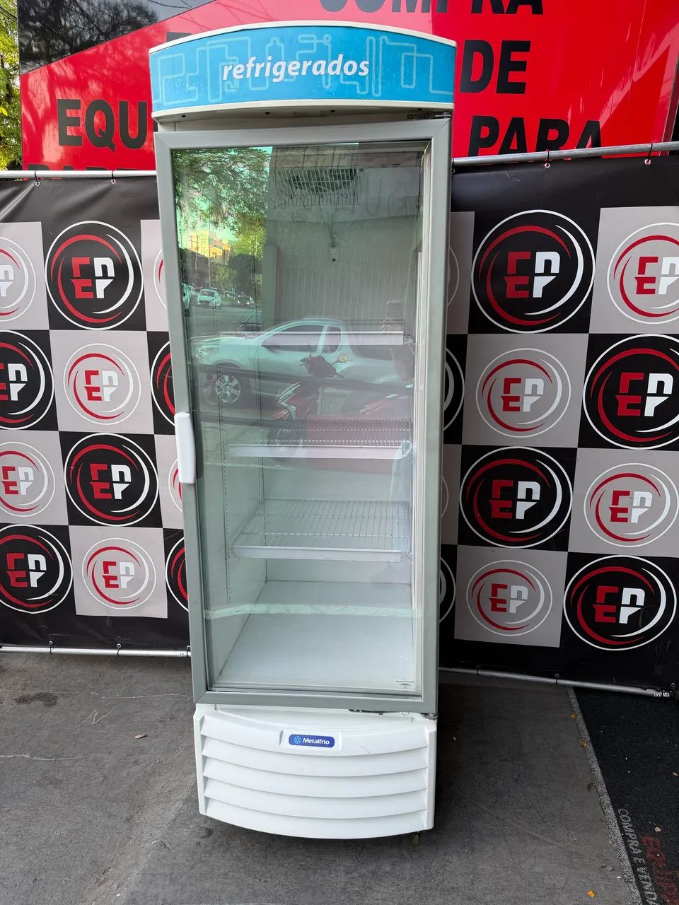 Meiページ VENDO GELADEIRA EXPOSITORA METALFRIO SEMI NOVA - Equipamentos Para
