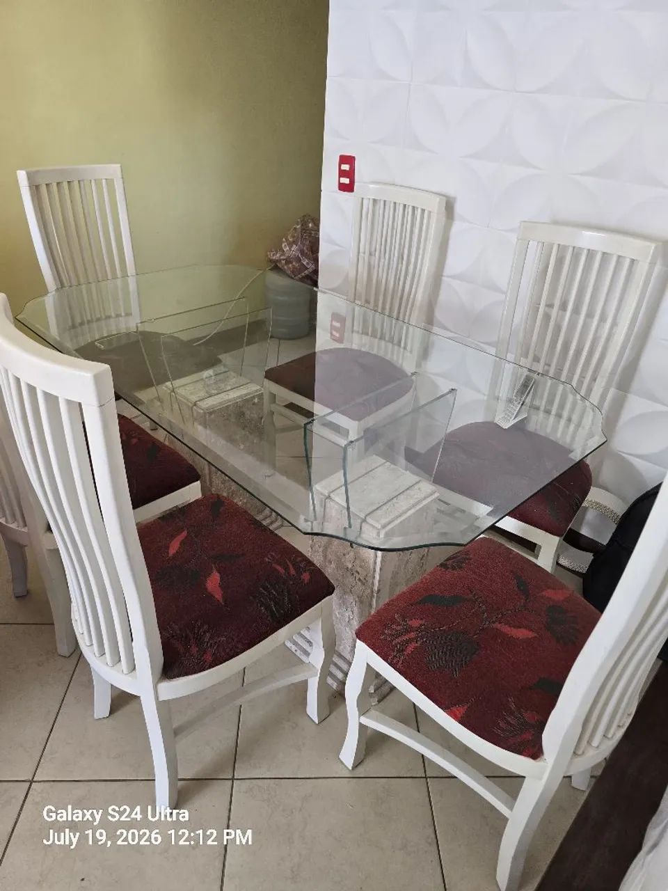Mesa de Jantar com 6 cadeiras