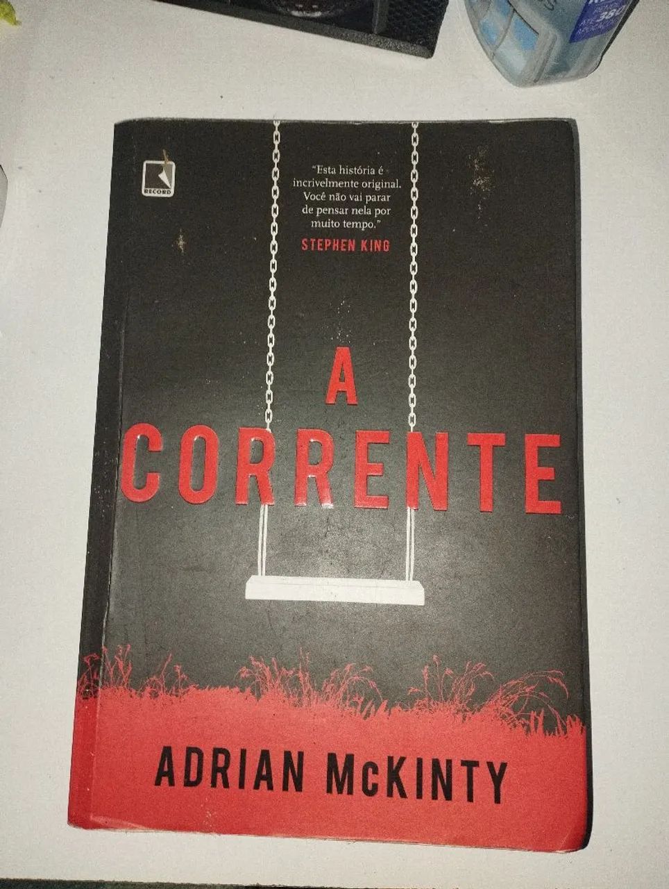 Livro A Corrente - Adrian McKinty
