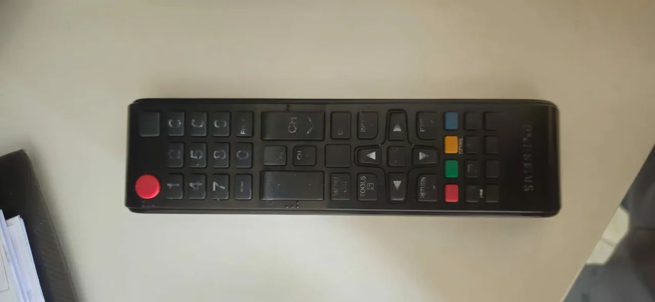 TV 32 SAMSUNG  SMART - Foto 2