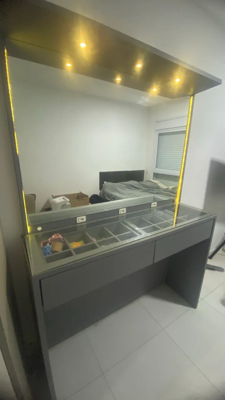 Penteadeira Camarim com Espelho LED - 140 cm x 2,00 m - Foto 3