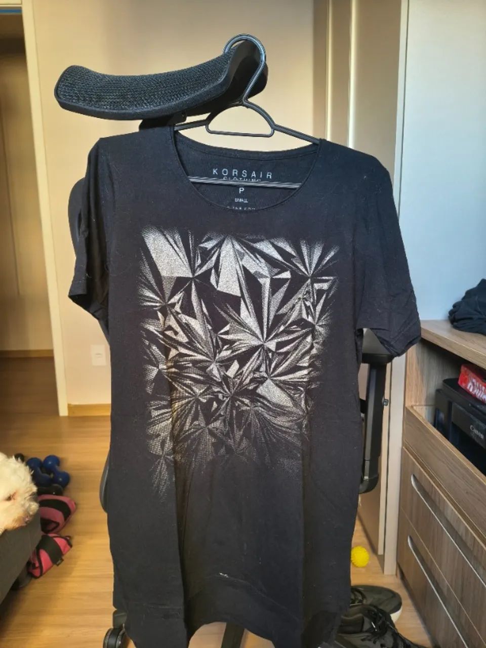 Camisa de marca preta  - Foto 5