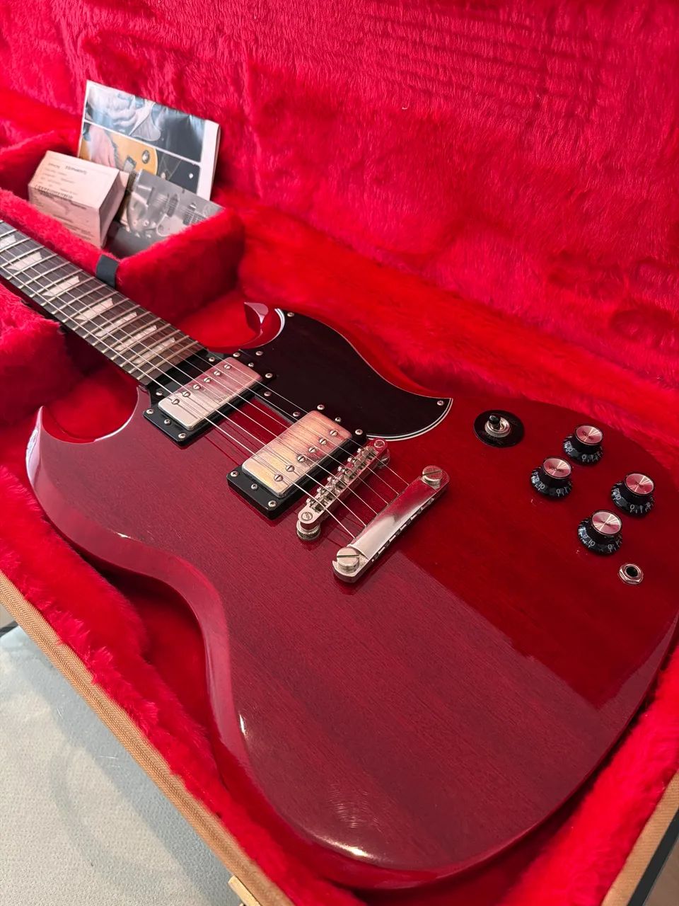 Epiphone SG G400 PRO c/ Case e NF  - Foto 3