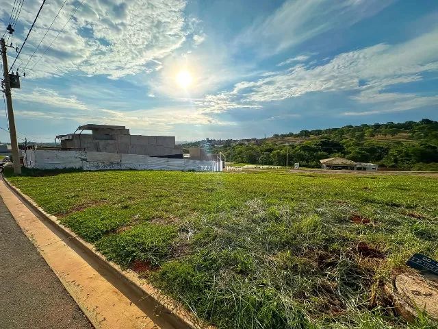 Condomínio Jardins Parma - lote com possibilidade de vista de suíte para mata, com 257,98  - Foto 3