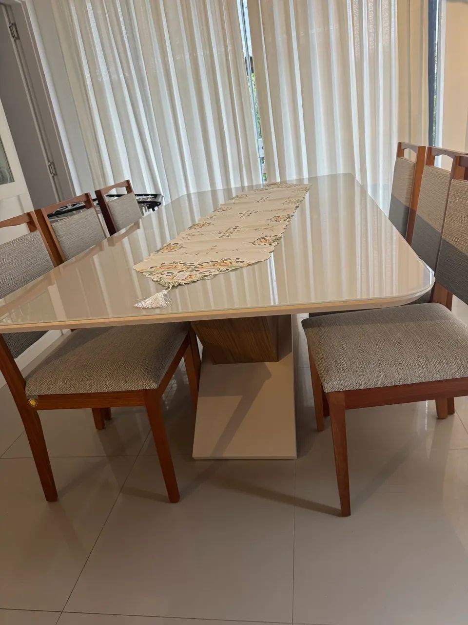 Mesa 8 lugares  - Foto 2