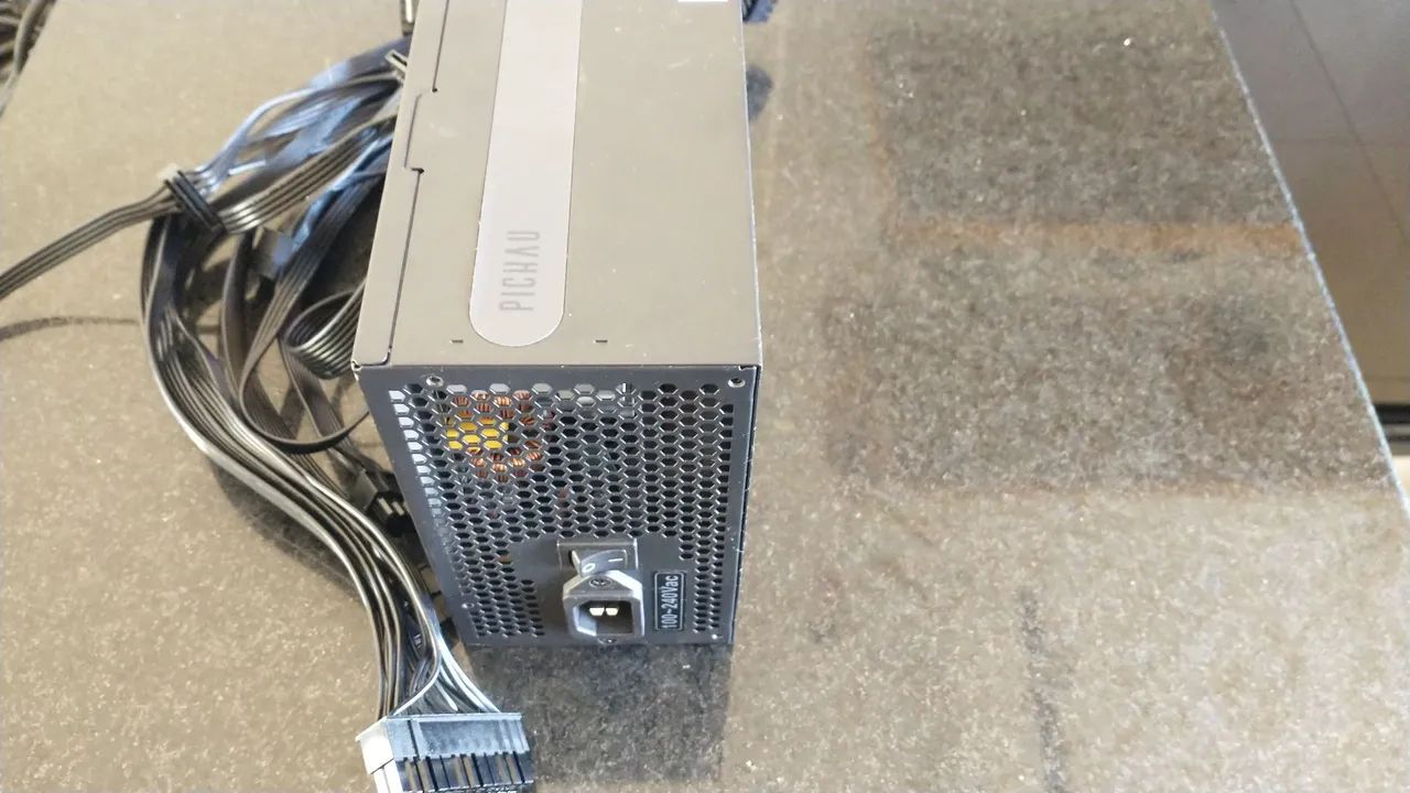 Fonte Pichau Nidus 650W 80 Plus Bronze - Ótimo Estado - Foto 4