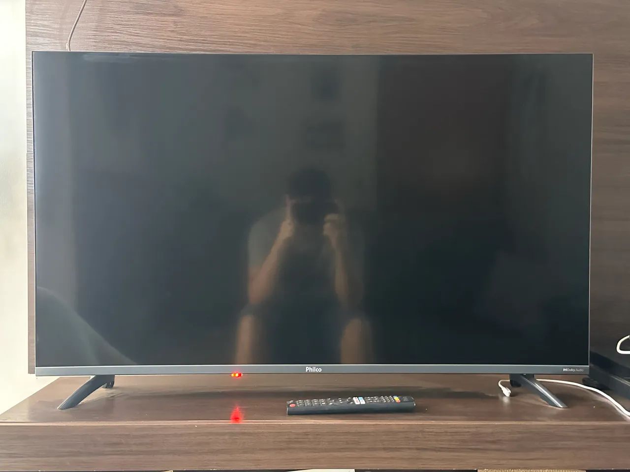 Smart TV Philco 43 polegadas tela infinita