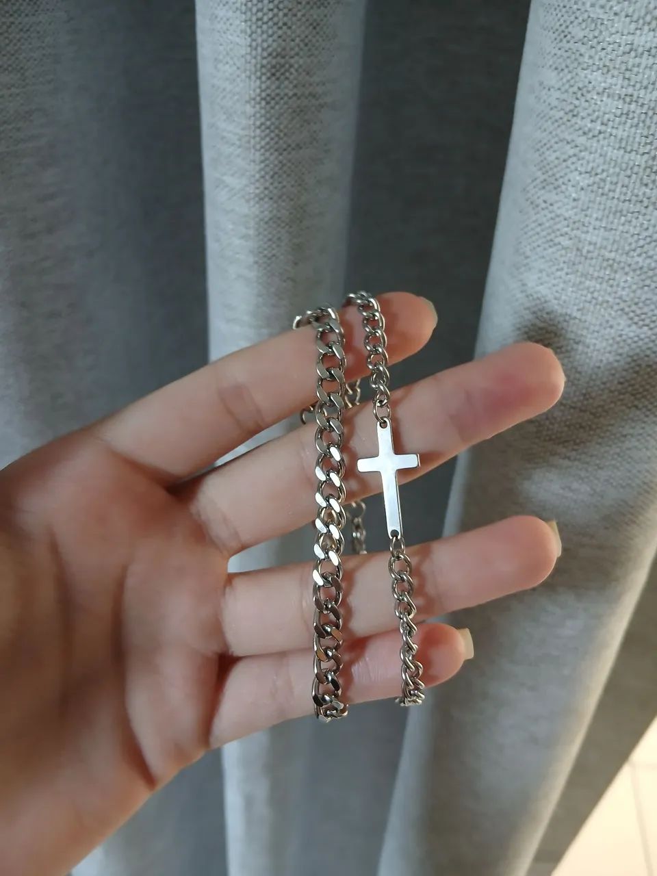Par de pulseiras em aço inoxidável 