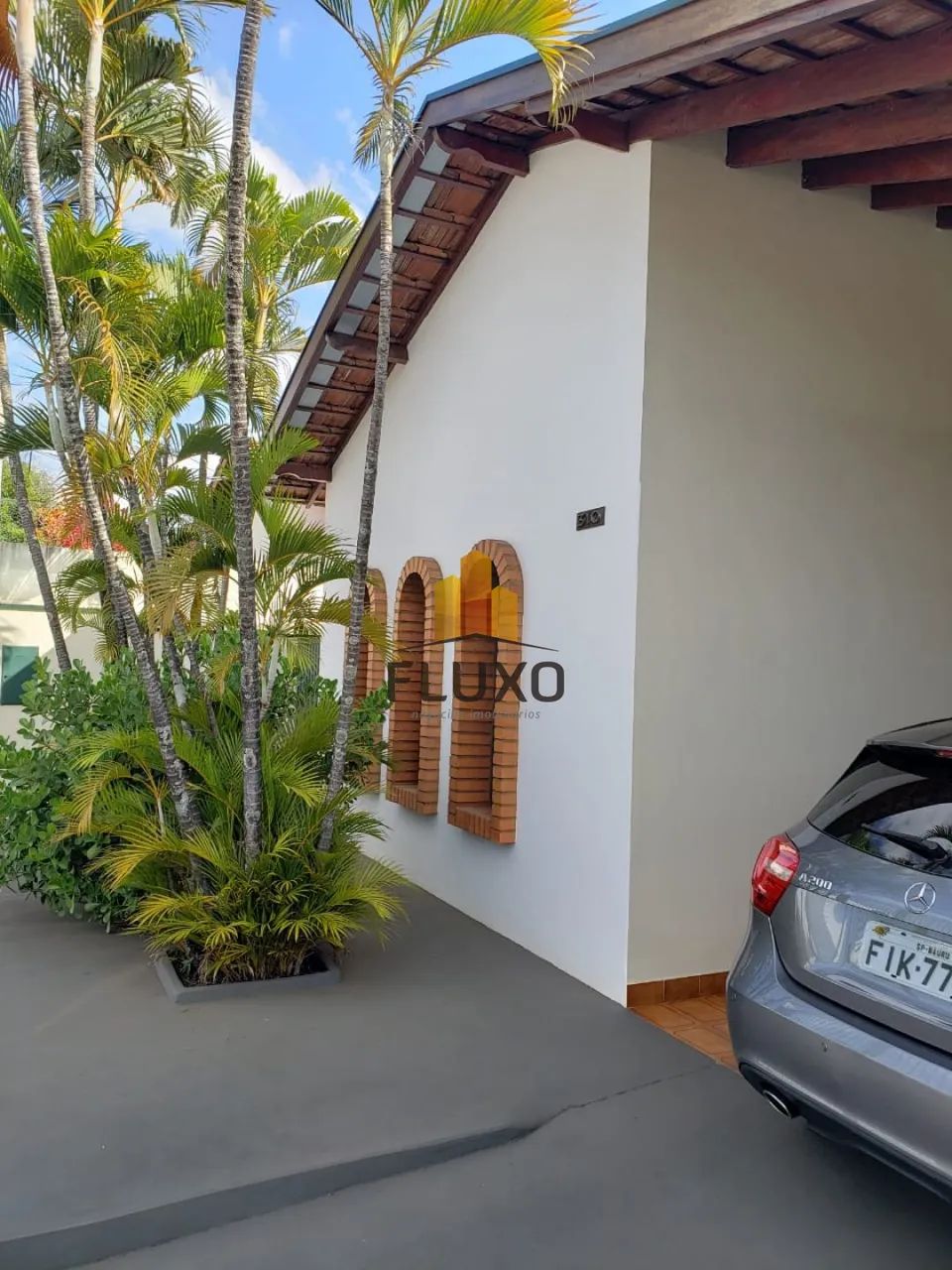 Casa com 3 dormitórios para venda no bairro CENTRO - Foto 2