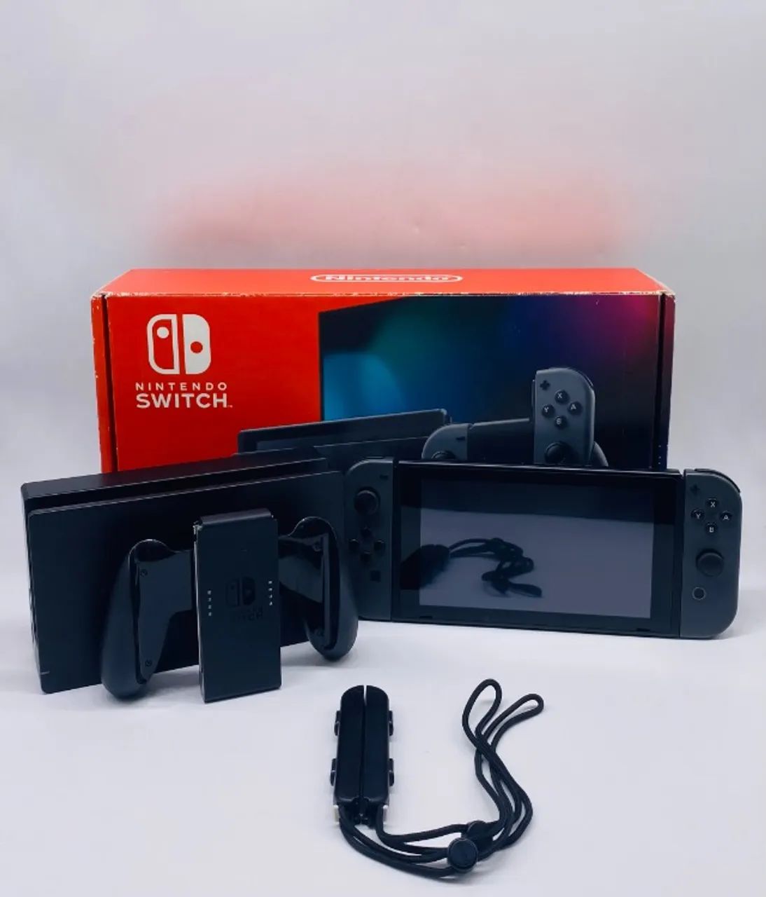 Nintendo Switch Cinza V2 Desb. Usado - 128GB Com Caixa