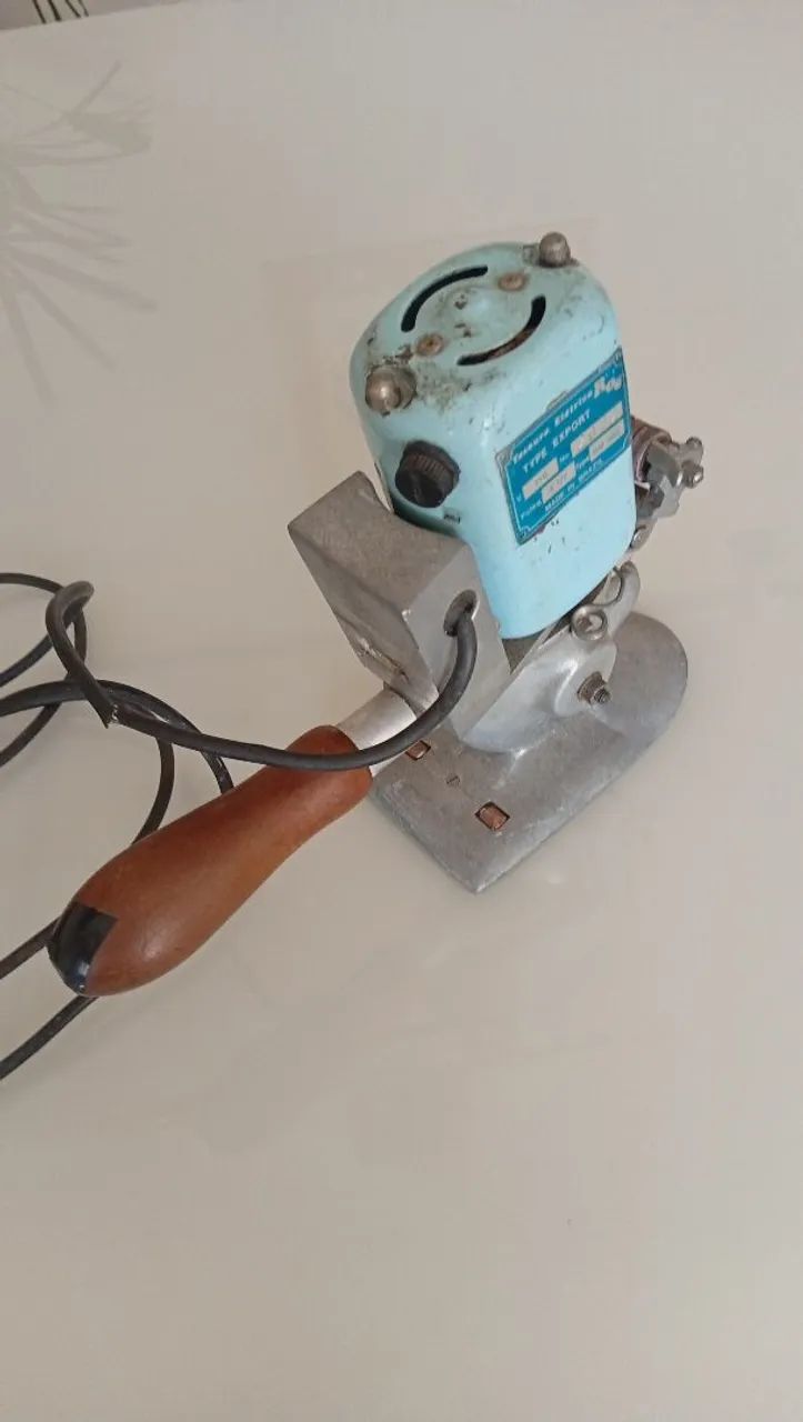 Cortador de tecidos vintage  - Foto 4