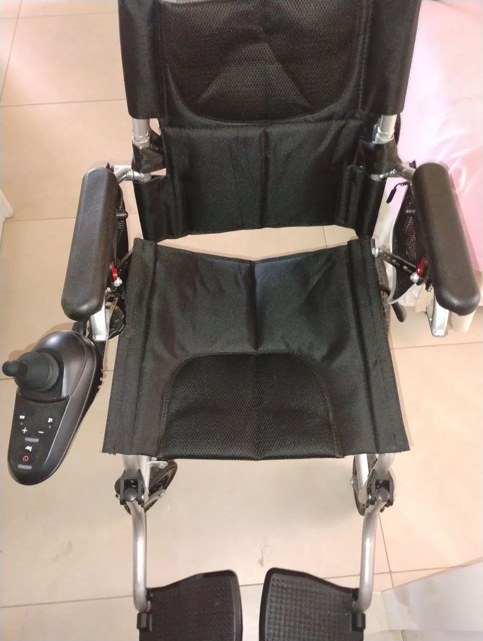 Vendo cadeira rodas motorizada. - Foto 4