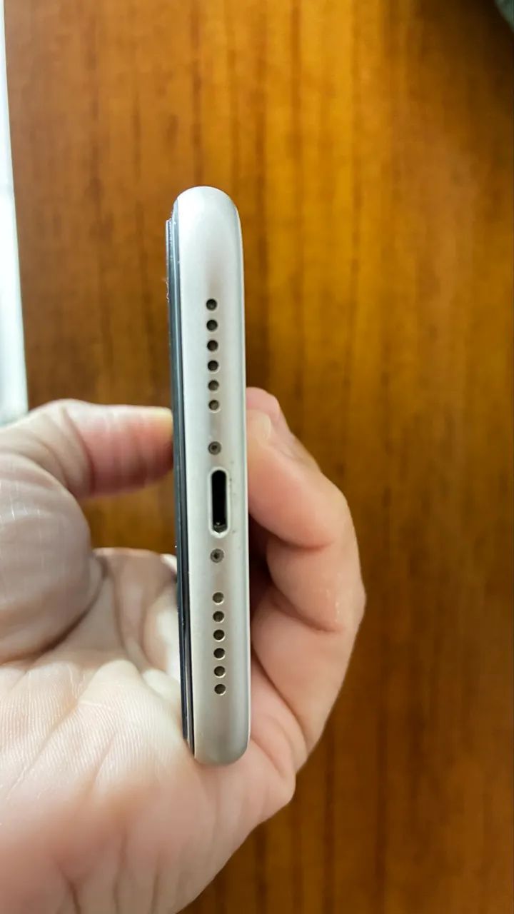 IPHONE 11 excelente estado  - Foto 2