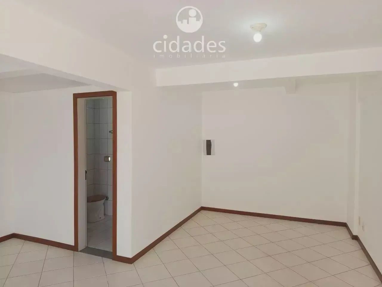 Sala comercial para aluguel próximo a faculdade Estácio de Sá em Barreiros - Foto 3