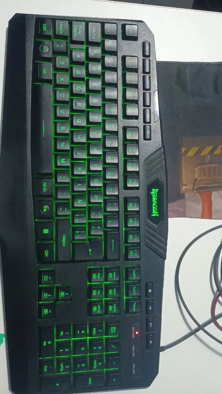 Vendo teclado red dragon  - Foto 4