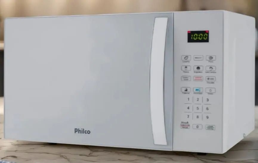 Vende se Um Lindo Micro-ondas em Perfeito Estado