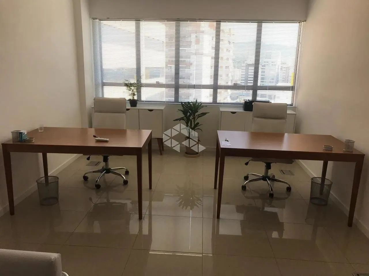 Sala comercial mobiliada com 37,96m² e vaga no Itacorubi, Florianópolis - Foto 2