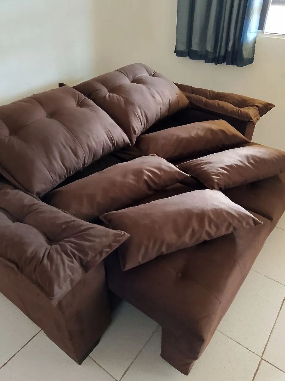  É um sofá retrátil reclinável - Foto 2