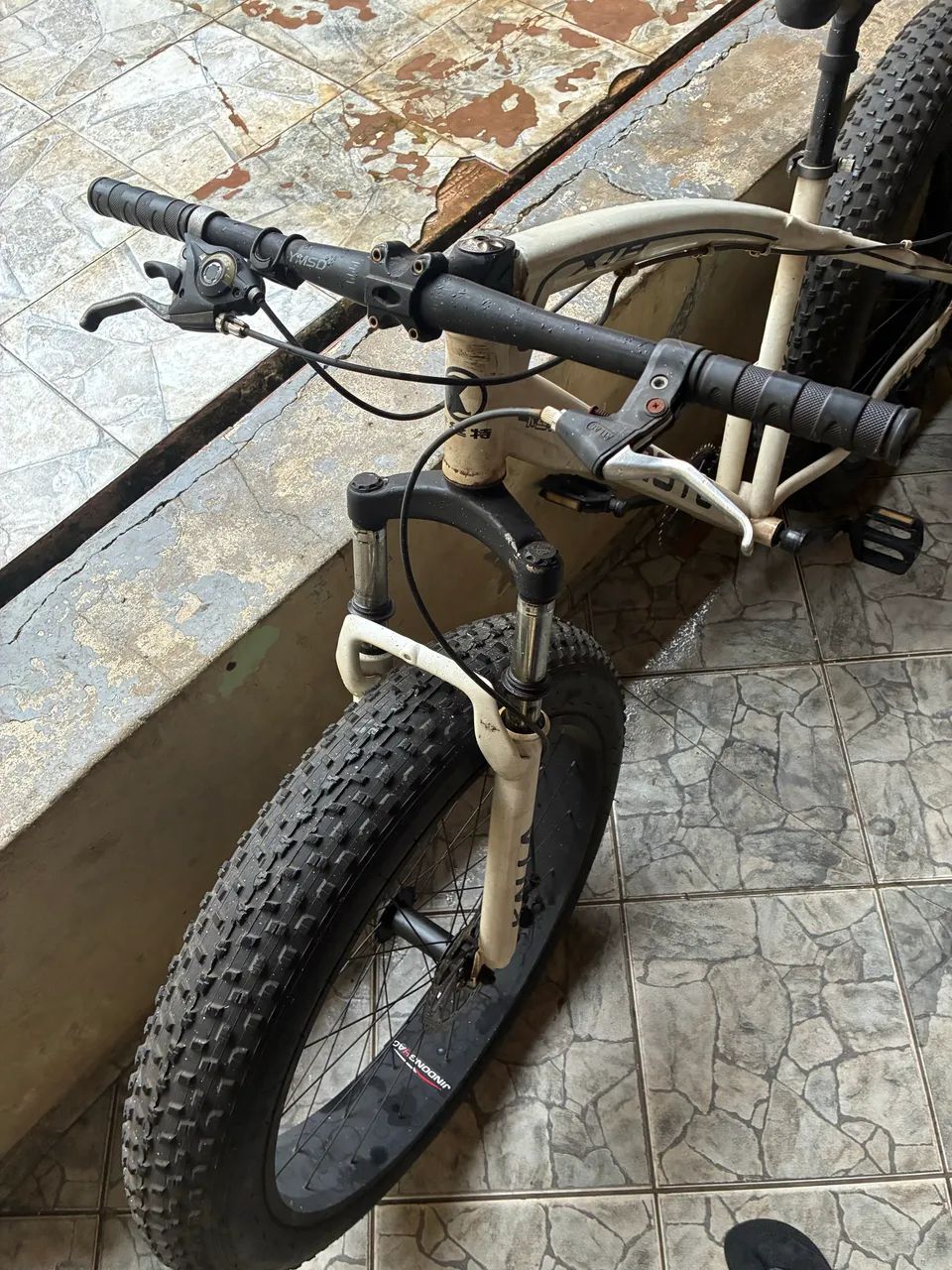 Bicicleta esportiva  - Foto 3
