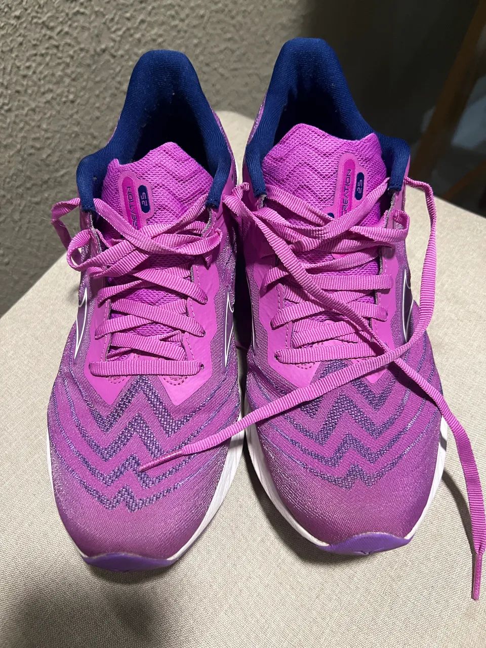 Tênis Mizuno Wave Creation 25 - tamanho 37 - Foto 4